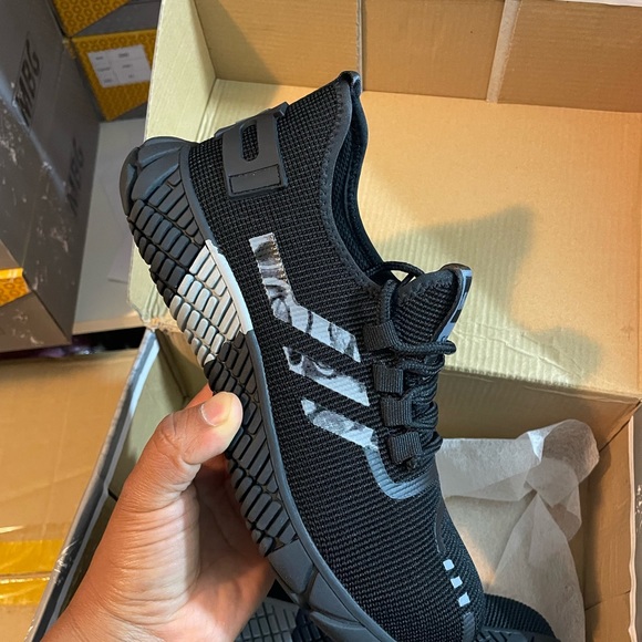 Men's Safety Shoes Steel Toe Work Sneakers  Lightweight - Picture 2 of 11